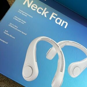 Neck fan